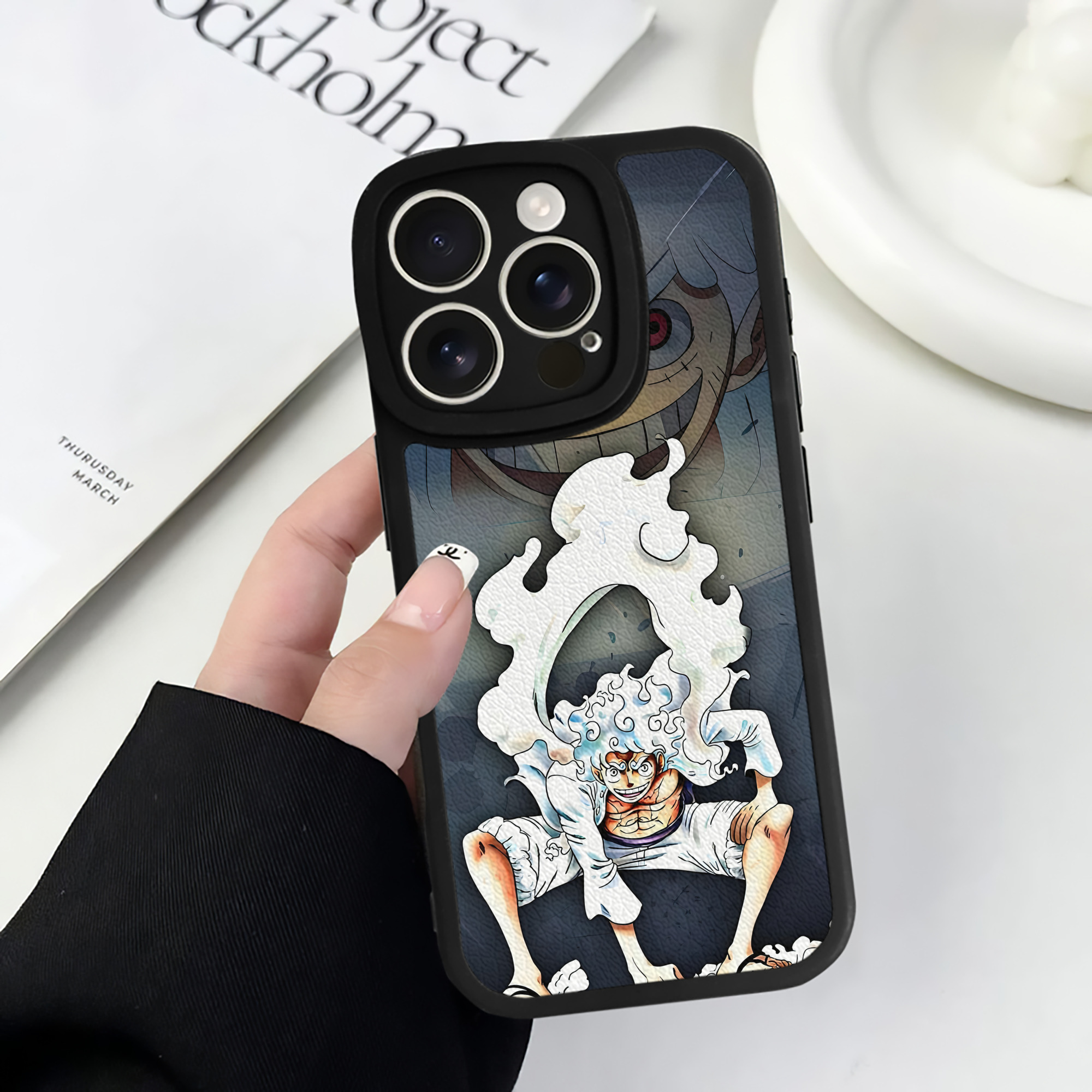 （画像用） ワンピース ONE PIECE 【iPhone 16シリーズ対応】シリコンスマホケース（レザー調） 材質：シリコン